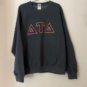 Delta Tau Delta sweatshirt, XL,